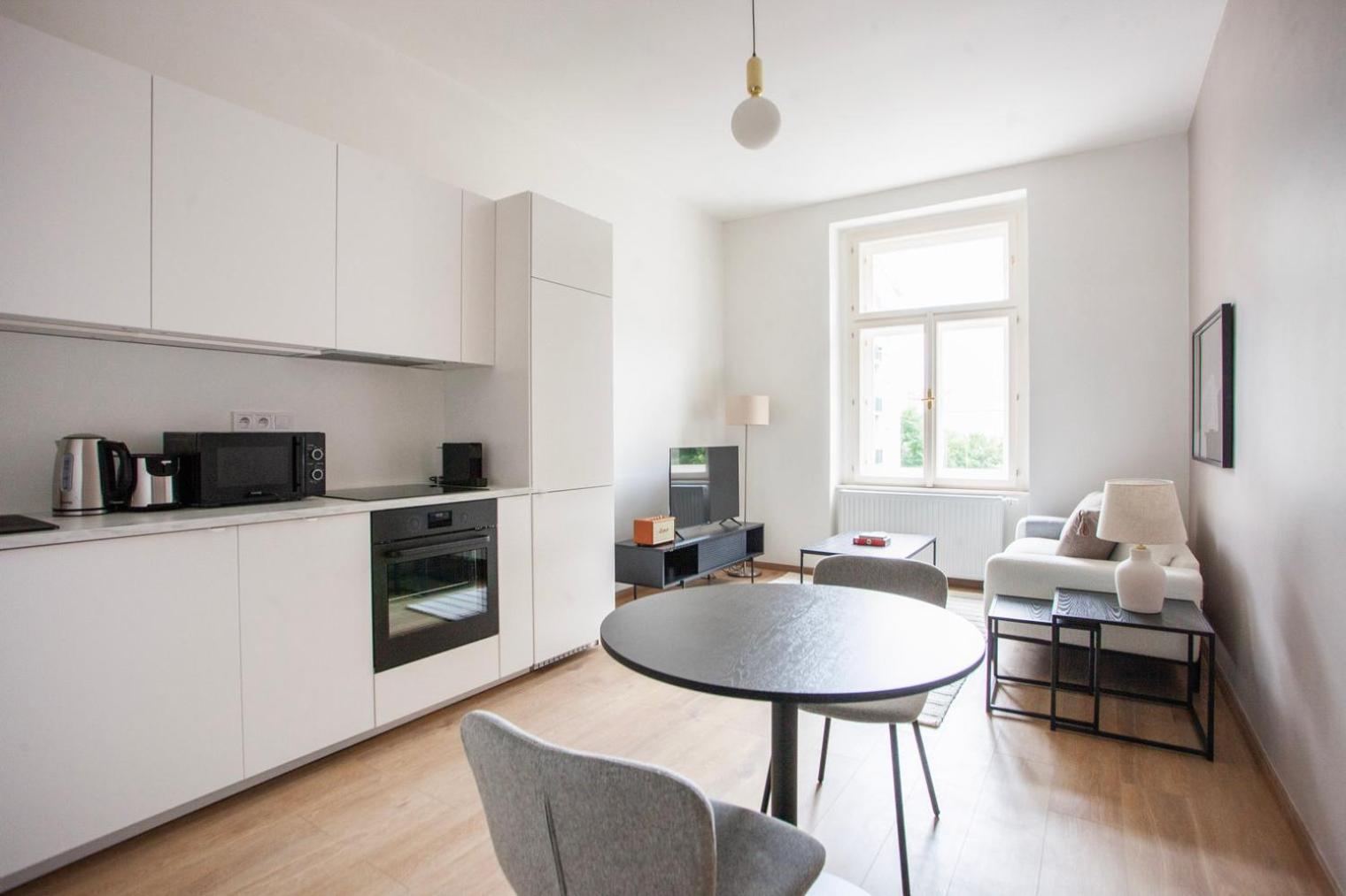 Blueground Vrsovice Furnished Equipped Prg-5 *